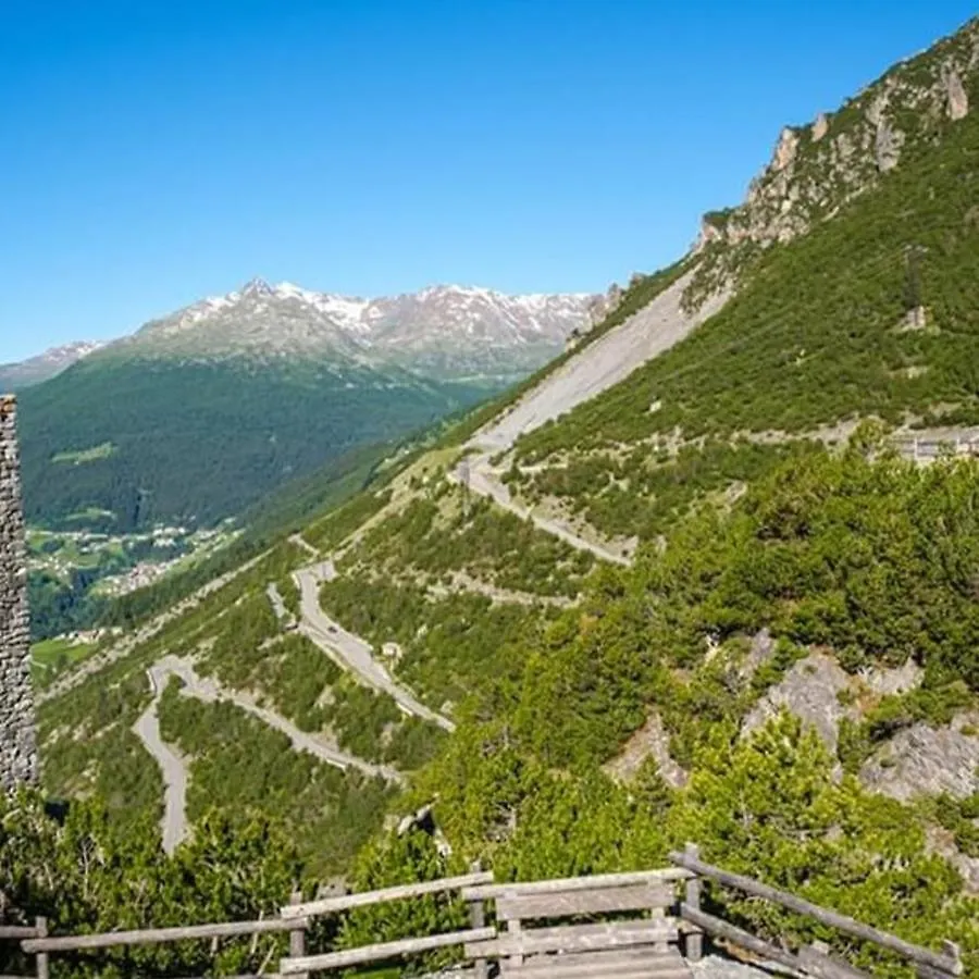 Residence Raethia Tra Bormio E Livigno Pradelle 0*,